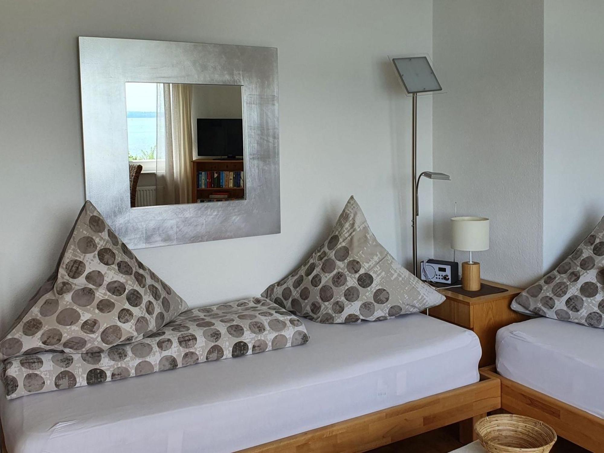 Ferienwohnung Panorama Seesicht Зиплинген Екстериор снимка
