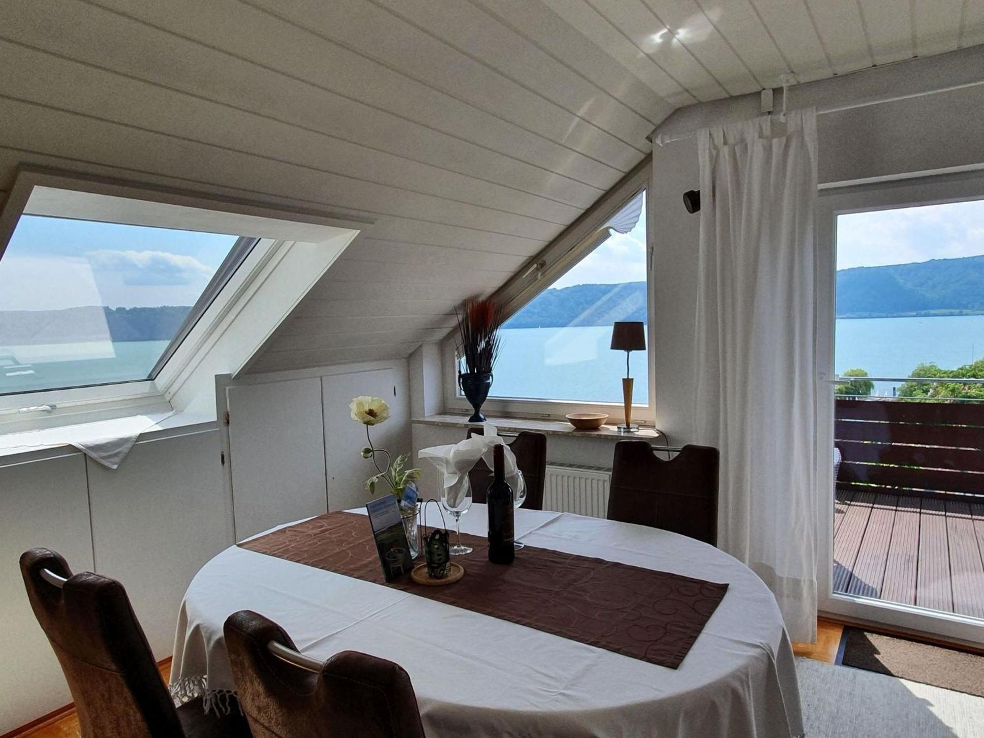 Ferienwohnung Panorama Seesicht Зиплинген Екстериор снимка